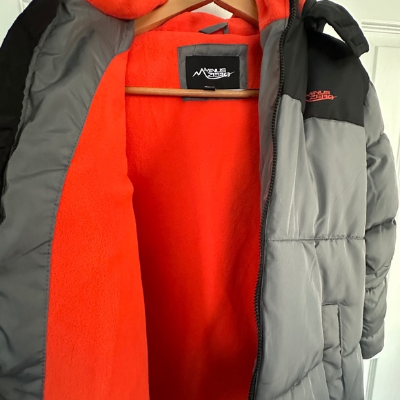 Minus Zero Boys Puffer Jacket | Size L (14/16) | Gray with Orange Lining - Picture 9 of 9